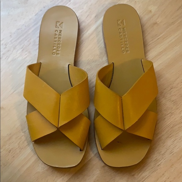 Mercedes Castillo Yellow Sandal - Picture 2 of 3